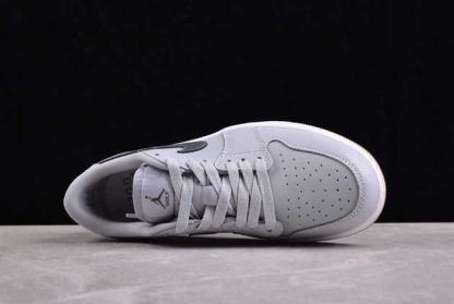 DD9315-006 Air Jordan 1 Low Golf Wolf Grey Gum AJ1 Basketball Shoes-2
